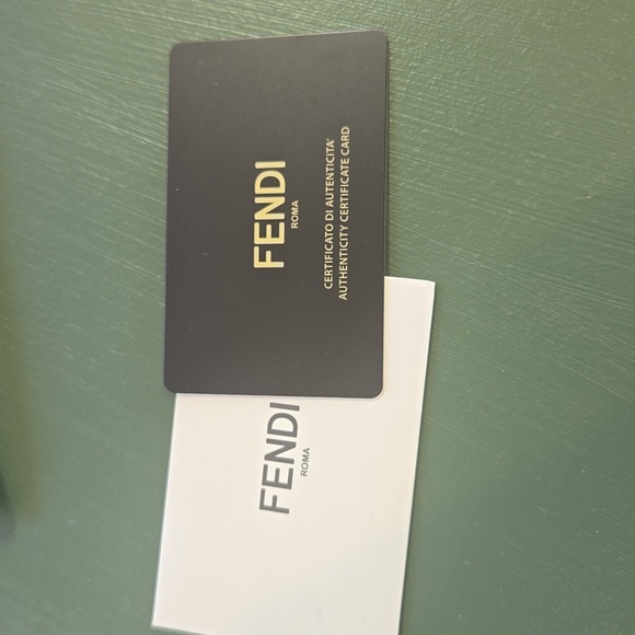 Fendi authentic sunglasses - Picture 9 of 10